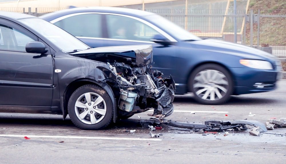Gainesville Car Accident Lawyers | 24/7 Service | Free Consultation car involved in accident on highway